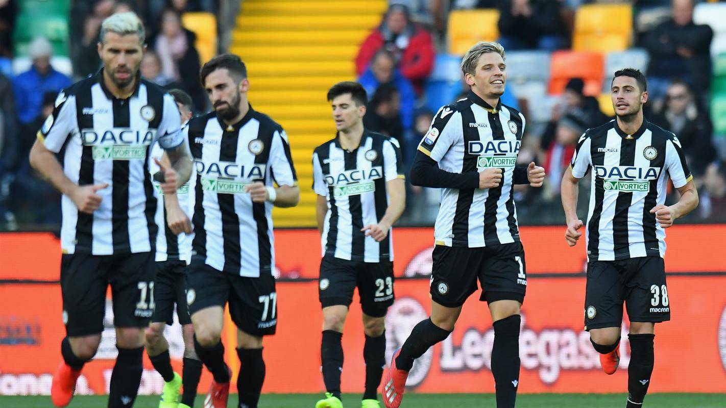 关于乌迪内斯客场大胜佛罗伦萨，士气大振的信息